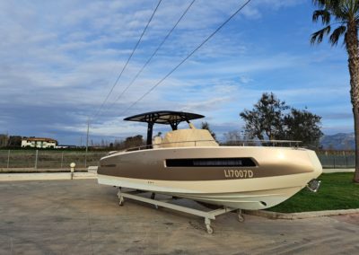 Invictus Yacht GT280 Vanilla Sea